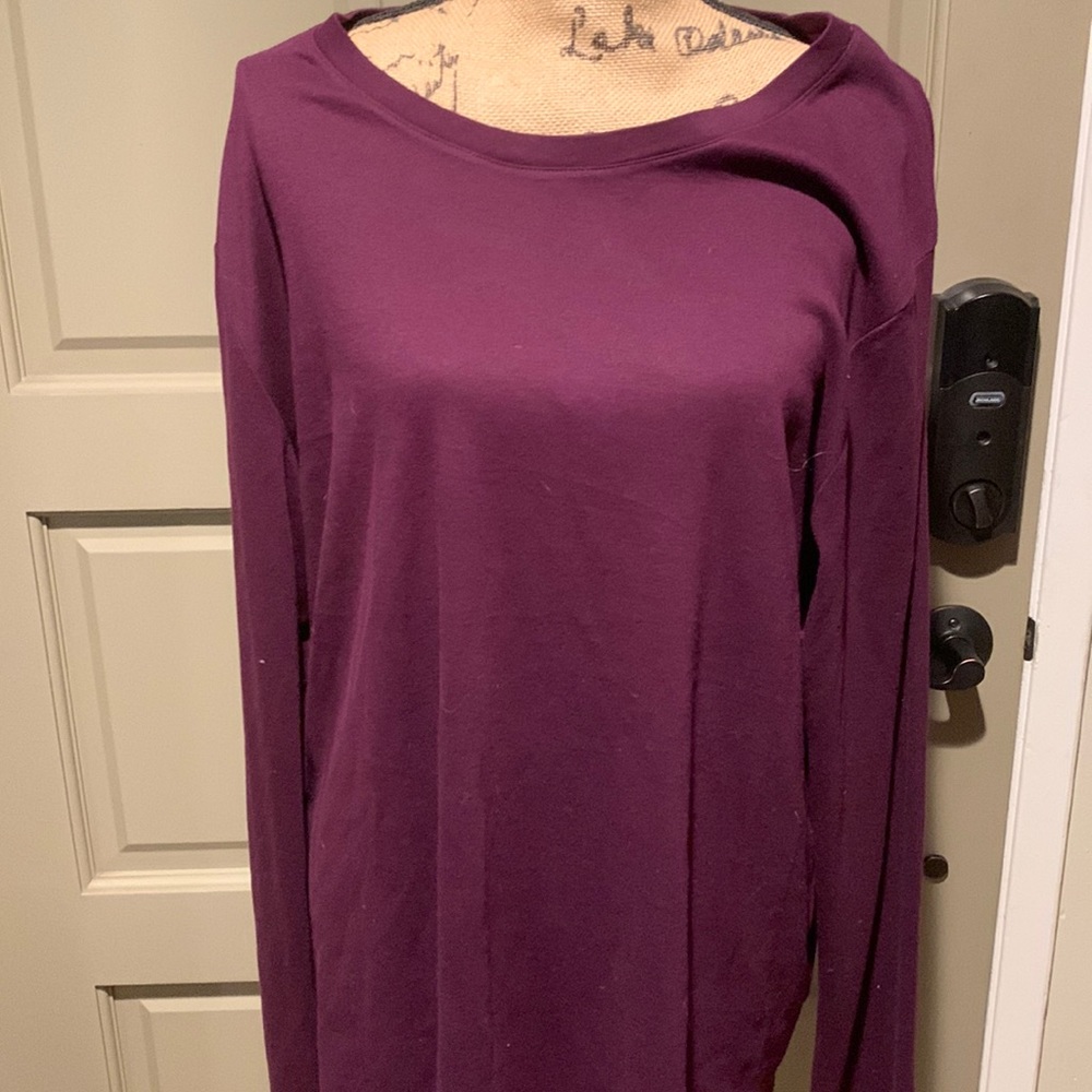 Merona The Ultimate Tee Size 3